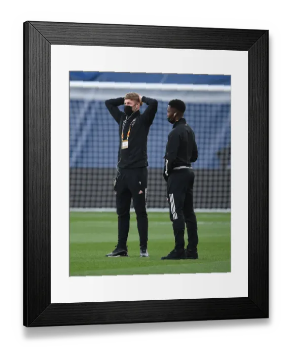 Framed Print : Arsenal Duo Eddie Nketiah and Emile Smith Rowe Prepare for Villarreal Showdown in Europa League Semi-Final Framed Print : Arsenal Duo Eddie Nketiah and Emile Smith Rowe Prepare for Villarreal Showdown in Europa League Semi-Final