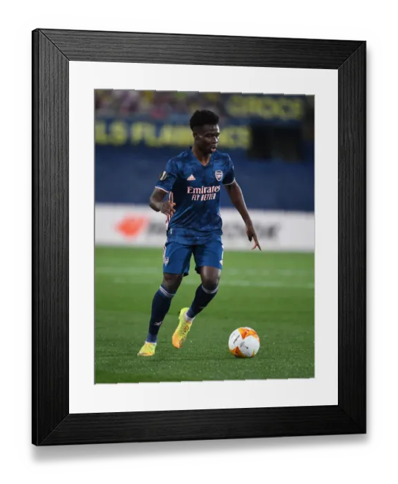 Framed Print : Bukayo Saka in Action: Arsenal's Europa League Semi-Final Showdown with Villarreal (2020-21)