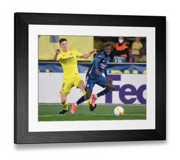Framed Print : Arsenal vs Villarreal: Pepe and Foyth Clash in Empty Europa League Semi-Final Framed Print : Arsenal vs Villarreal: Pepe and Foyth Clash in Empty Europa League Semi-Final