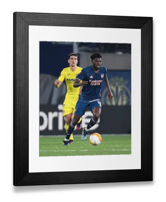 Framed Print : Thomas Partey in Action: Arsenal's UEFA Europa League Semi-Final vs Villarreal CF (Behind Closed Doors)