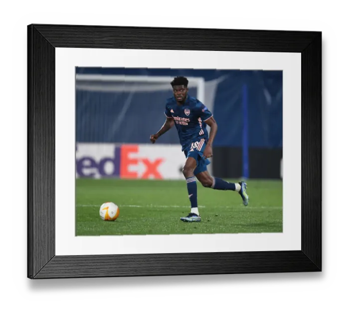 Framed Print : Thomas Partey in Action: Arsenal's UEFA Europa League Semi-Final vs Villarreal (Behind Closed Doors)