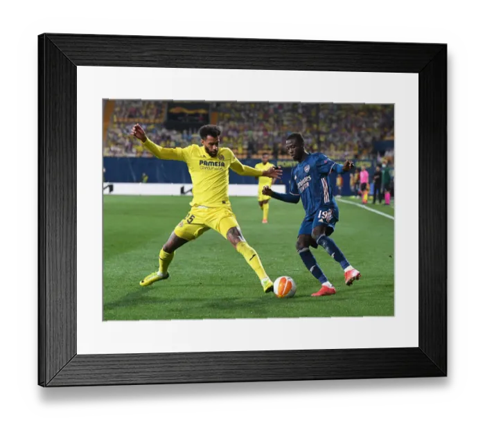 Framed Print : Arsenal's Nicolas Pepe Faces Off Against Villarreal's Etienne Capoue in Europa League Semi-Final
