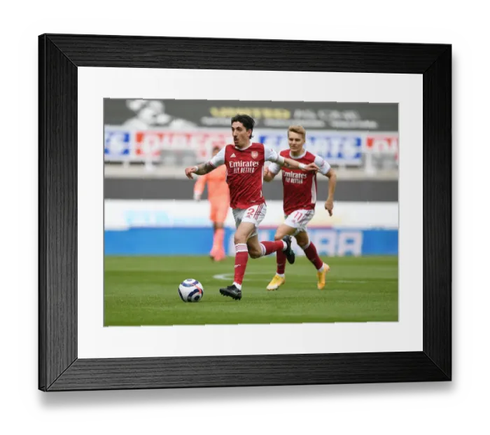 Framed Print : Arsenal's Hector Bellerin at Empty St. James Park: Arsenal vs Newcastle United, Premier League 2021 Framed Print : Arsenal's Hector Bellerin at Empty St. James Park: Arsenal vs Newcastle United, Premier League 2021