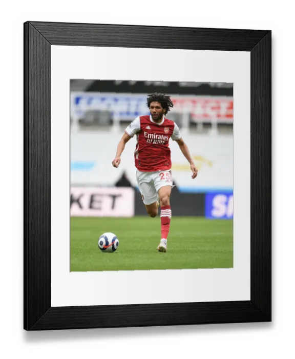 Framed Print : Arsenal's Mo Elneny at Empty St. James Park: Premier League 2021 (Newcastle United vs Arsenal)