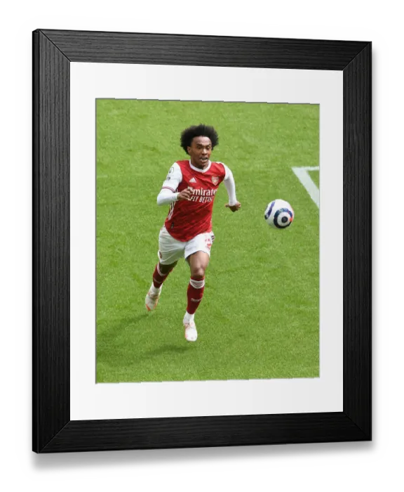 Framed Print : Arsenal's Willian at Empty St. James Park: Premier League 2021 (Newcastle United vs Arsenal) Framed Print : Arsenal's Willian at Empty St. James Park: Premier League 2021 (Newcastle United vs Arsenal)