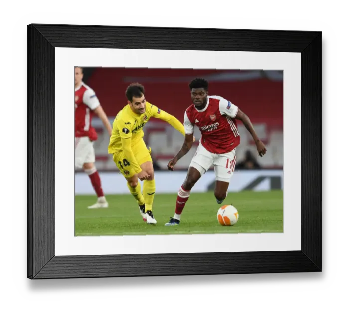 Framed Print : Arsenal vs. Villarreal: Thomas Partey Clash in UEFA Europa League Semi-Final at Emirates Stadium