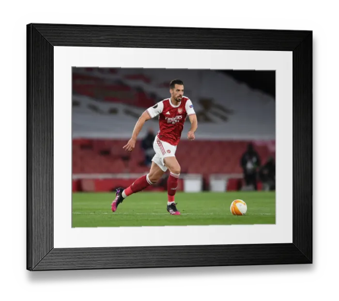 Framed Print : Arsenal's Pablo Mari in Empty Emirates Stadium: UEFA Europa League Semi-Final Amidst Pandemic Restrictions Framed Print : Arsenal's Pablo Mari in Empty Emirates Stadium: UEFA Europa League Semi-Final Amidst Pandemic Restrictions