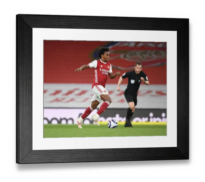 Framed Print : Arsenal's Willian in Action: 2020-21 Premier League Match vs. West Bromwich Albion (Behind Closed Doors) Framed Print : Arsenal's Willian in Action: 2020-21 Premier League Match vs. West Bromwich Albion (Behind Closed Doors)