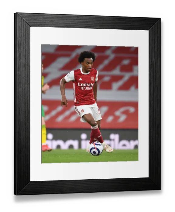 Framed Print : Arsenal's Willian in Action: Arsenal vs. West Bromwich Albion (Behind Closed Doors), May 2021 Framed Print : Arsenal's Willian in Action: Arsenal vs. West Bromwich Albion (Behind Closed Doors), May 2021