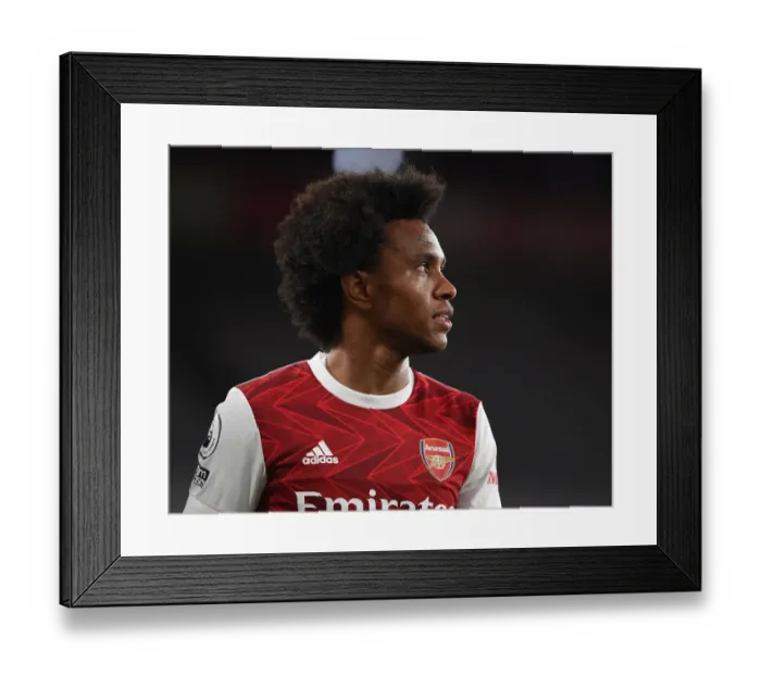 Framed Print : Arsenal's Willian in Action: 2020-21 Premier League Match vs. West Bromwich Albion (Behind Closed Doors)