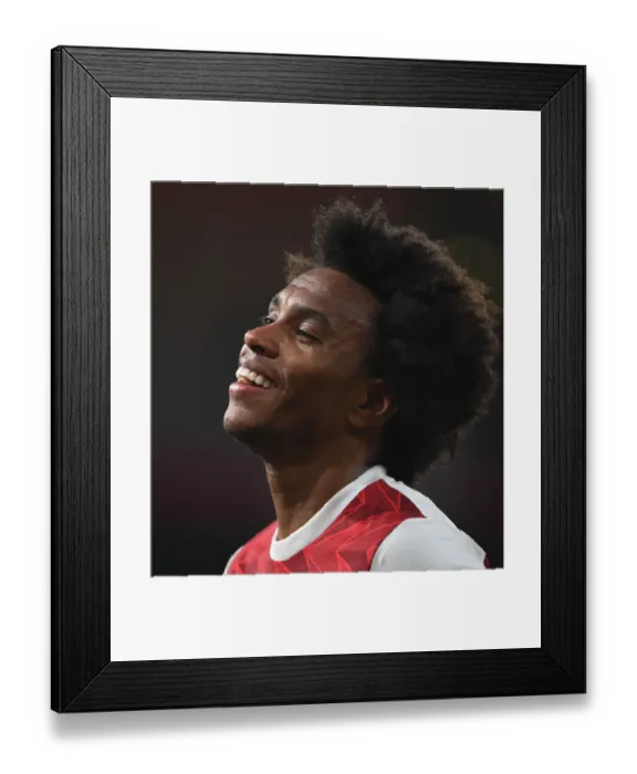 Framed Print : Arsenal's Willian in Action: 2020-21 Premier League Match vs. West Bromwich Albion (Behind Closed Doors)