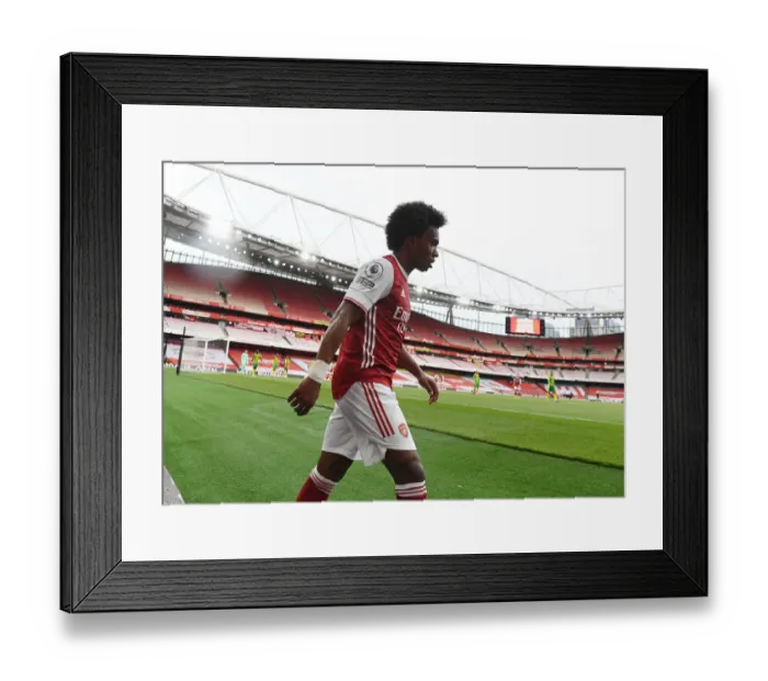 Framed Print : Willian in Action: Arsenal vs. West Bromwich Albion (2020-21) - Emirates Stadium