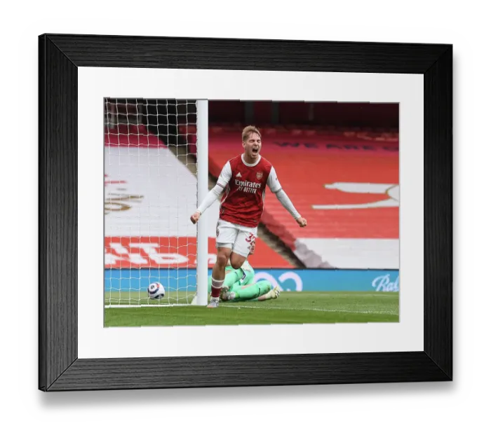 Framed Print : Arsenal's Emile Smith Rowe Scores in Empty Emirates Against West Bromwich Albion (May 2021)