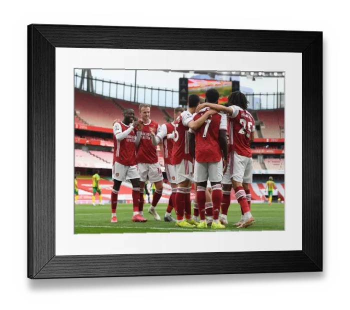 Framed Print : Arsenal Celebrate Emile Smith Rowe's Goal Against West Bromwich Albion (2020-21) Framed Print : Arsenal Celebrate Emile Smith Rowe's Goal Against West Bromwich Albion (2020-21)