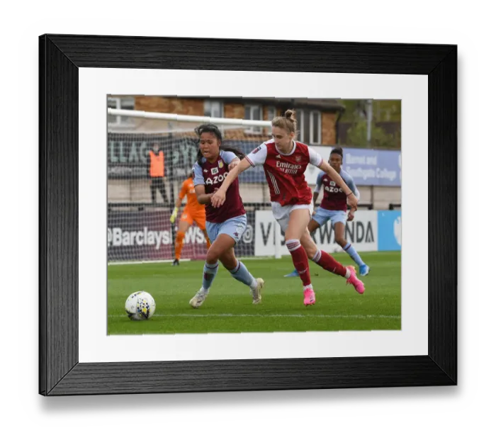 Framed Print : Miedema vs Ale: A Battle at Empty Meadow Park - Arsenal Women vs Aston Villa Women FA WSL 2021 Framed Print : Miedema vs Ale: A Battle at Empty Meadow Park - Arsenal Women vs Aston Villa Women FA WSL 2021