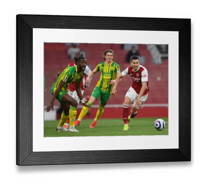 Framed Print : Empty Battle: Martinelli vs. Ajayi at the Ghostly Emirates - Arsenal vs. West Bromwich Albion (2020-21) Framed Print : Empty Battle: Martinelli vs. Ajayi at the Ghostly Emirates - Arsenal vs. West Bromwich Albion (2020-21)