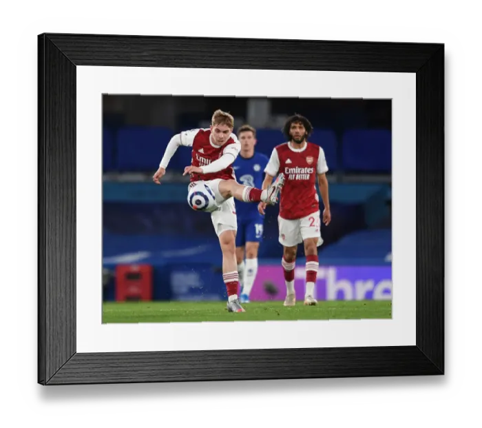 Framed Print : Behind Closed Doors: Emile Smith Rowe at Chelsea vs Arsenal, Premier League 2021 Framed Print : Behind Closed Doors: Emile Smith Rowe at Chelsea vs Arsenal, Premier League 2021