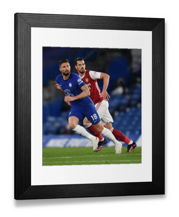 Framed Print : Pablo Mari and Olivier Giroud Clash in Empty Stamford Bridge: Chelsea vs. Arsenal, Premier League 2020-21