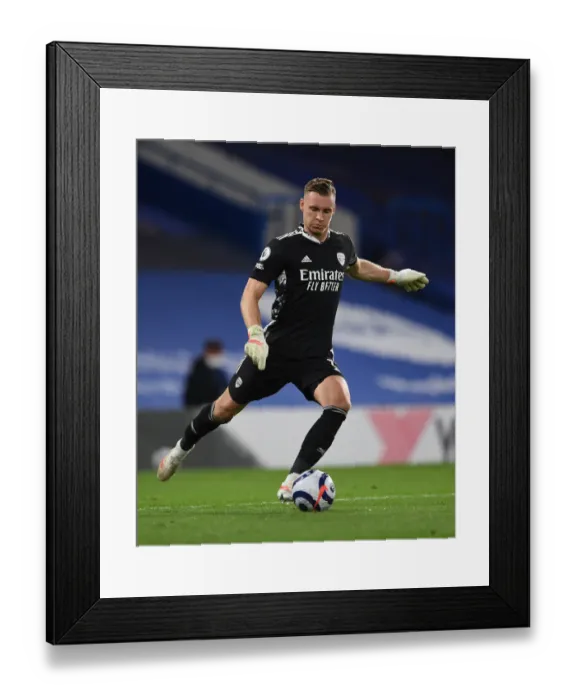Framed Print : Arsenal's Bernd Leno in Action at Empty Stamford Bridge: Chelsea vs Arsenal, Premier League 2020-21