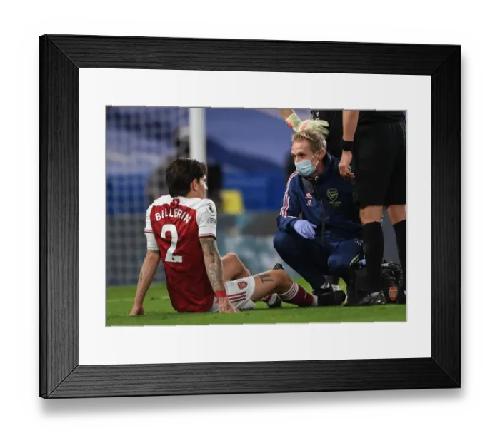 Framed Print : Arsenal's Bellerin Interacts with Physio Amid Chelsea Clash (2020-21)