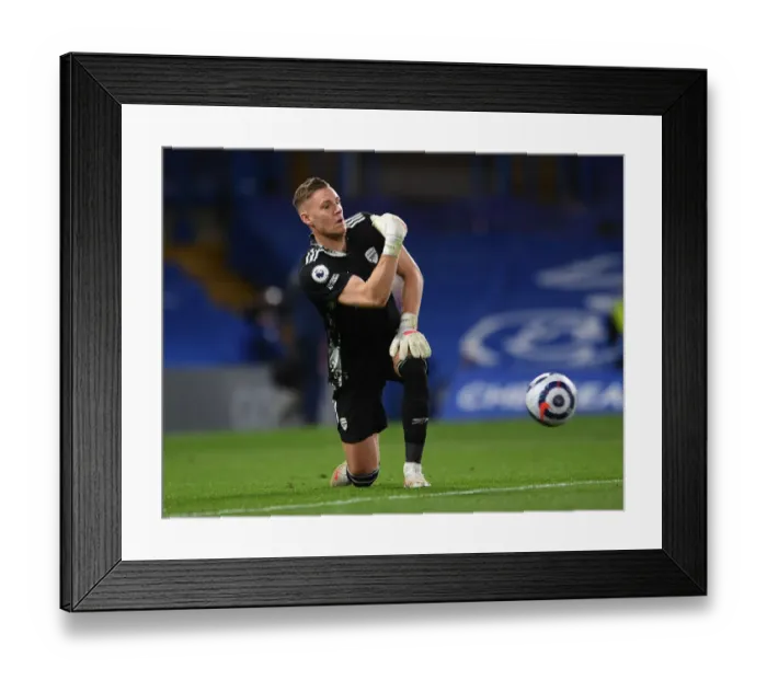 Framed Print : Arsenal's Bernd Leno in Action at Empty Stamford Bridge: Chelsea vs Arsenal, Premier League 2020-21