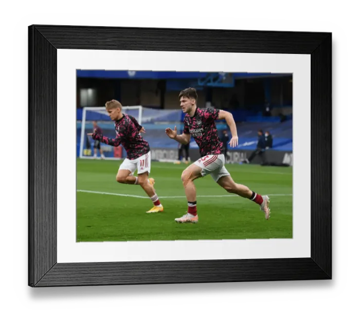 Framed Print : Arsenal's Kieran Tierney Prepares for Chelsea Showdown in Empty Stamford Bridge (Premier League 2020-21) Framed Print : Arsenal's Kieran Tierney Prepares for Chelsea Showdown in Empty Stamford Bridge (Premier League 2020-21)