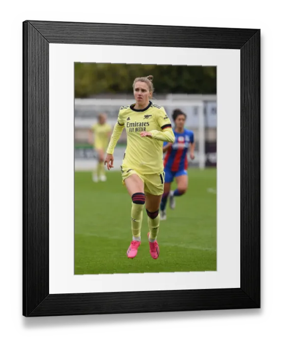 Framed Print : Vivianne Miedema in Action: Arsenal Women vs Crystal Palace Women, FA Cup 5th Round