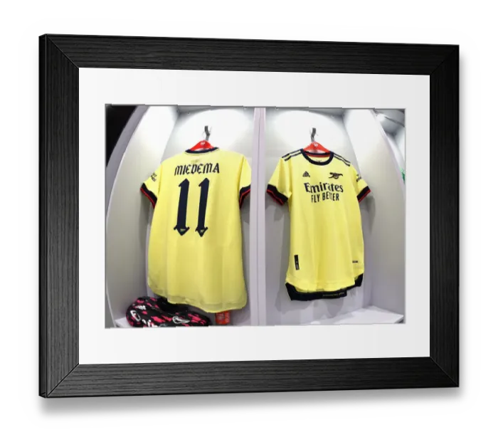 Framed Print : Vivianne Miedema's Pre-Match Focus: Arsenal Women's FA Cup 2020-21 Framed Print : Vivianne Miedema's Pre-Match Focus: Arsenal Women's FA Cup 2020-21