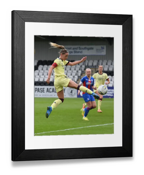 Framed Print : Arsenal Women vs. Crystal Palace Women: Vitality FA Cup 5th Round Showdown - Jordan Nobbs in Action