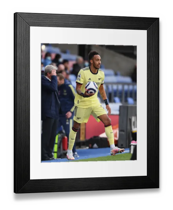 Framed Print : Aubameyang in Action: Crystal Palace vs Arsenal, Premier League 2020-21 Framed Print : Aubameyang in Action: Crystal Palace vs Arsenal, Premier League 2020-21