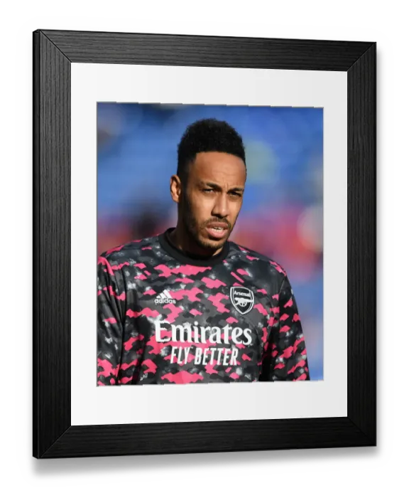 Framed Print : Arsenal's Aubameyang Gears Up for Crystal Palace Clash in Premier League Showdown