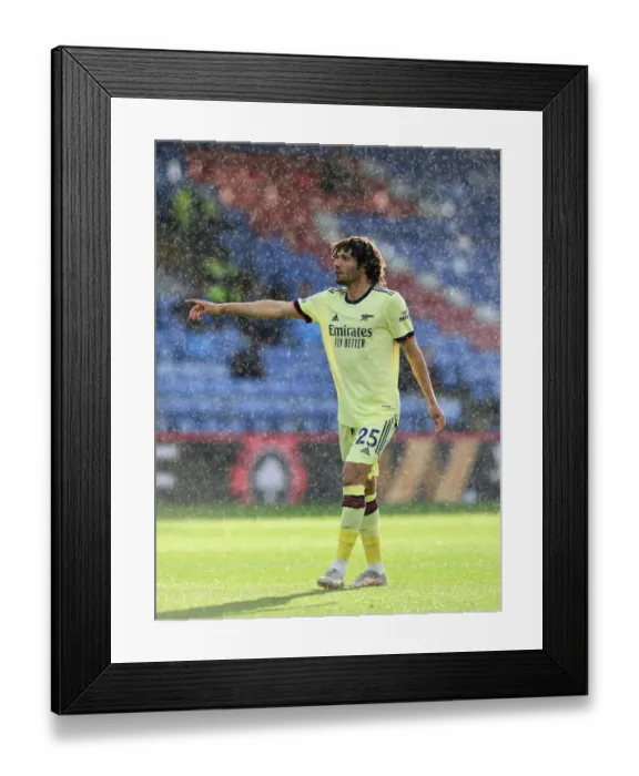 Framed Print : Mohamed Elneny in Action: Arsenal vs Crystal Palace, Premier League 2020-21