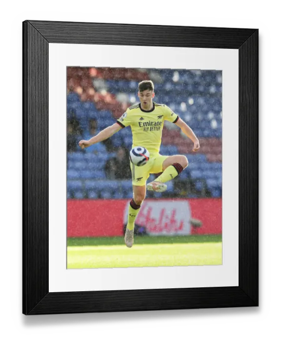 Framed Print : Arsenal's Kieran Tierney in Action: Crystal Palace vs Arsenal, Premier League 2020-21 Framed Print : Arsenal's Kieran Tierney in Action: Crystal Palace vs Arsenal, Premier League 2020-21
