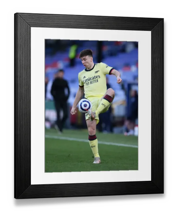 Framed Print : Arsenal's Kieran Tierney in Action: Crystal Palace vs Arsenal, Premier League 2020-21