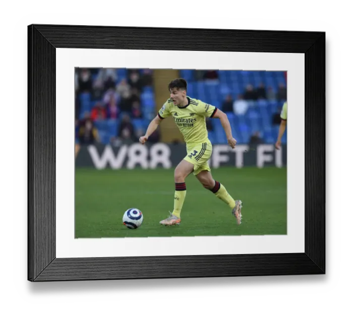Framed Print : Arsenal's Kieran Tierney in Action: Crystal Palace vs Arsenal, Premier League 2020-21