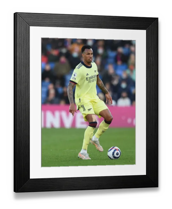 Framed Print : Gabriel Magalhaes Focused: Arsenal vs Crystal Palace, Premier League 2020-21