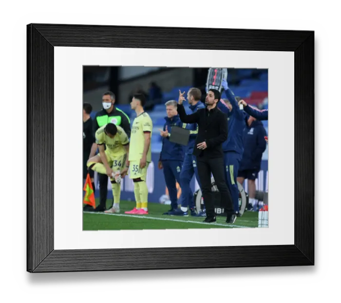 Framed Print : Mikel Arteta's Intense Battle: Arsenal vs. Crystal Palace (Premier League May 2021)