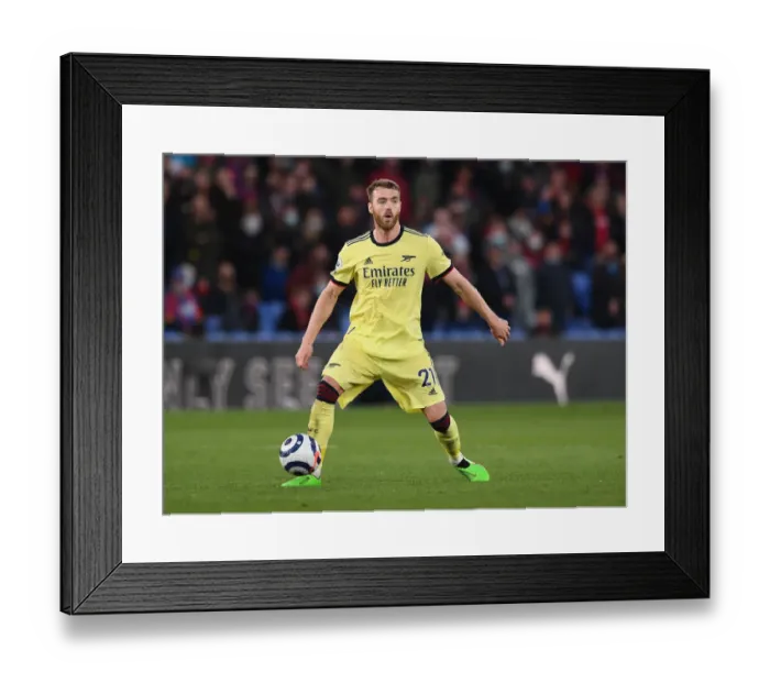 Framed Print : Calum Chambers in Action: Crystal Palace vs Arsenal, Premier League 2020-21 Framed Print : Calum Chambers in Action: Crystal Palace vs Arsenal, Premier League 2020-21
