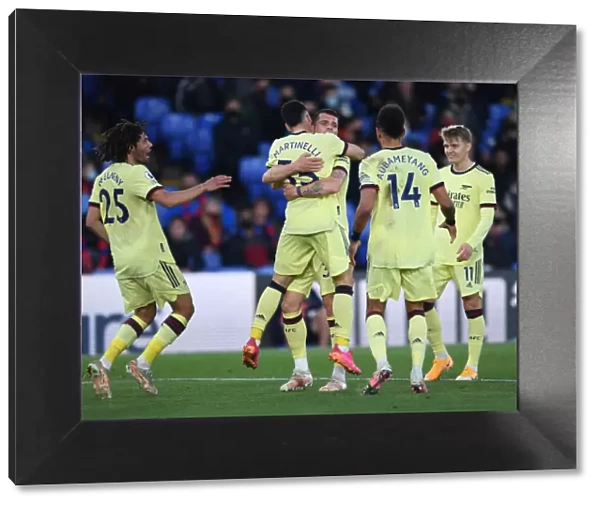 Martinelli and Xhaka Celebrate Arsenal's Winning Goal vs Crystal Palace (2020-21)