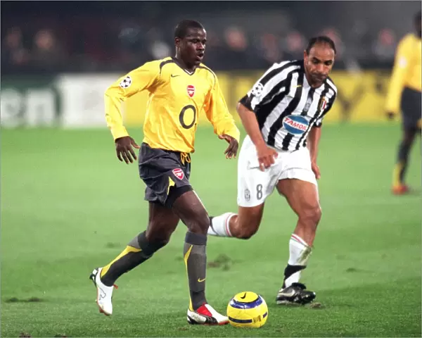 Emmanuel Eboue (Arsenal) Emerson (Juve). Juventus 0: 0 Arsenal