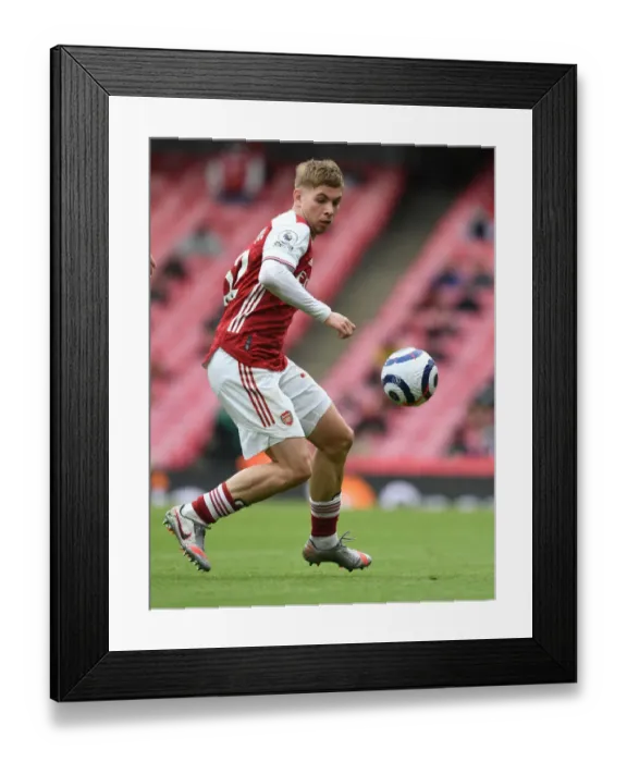 Framed Print : Emile Smith Rowe Shines in Empty Emirates: Arsenal's Standout Performance Against Brighton (2020-21) Framed Print : Emile Smith Rowe Shines in Empty Emirates: Arsenal's Standout Performance Against Brighton (2020-21)
