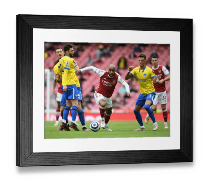 Framed Print : Alexis Lacazette's Thrilling Goal: Arsenal Secures Victory Over Brighton (2020-21 Premier League)