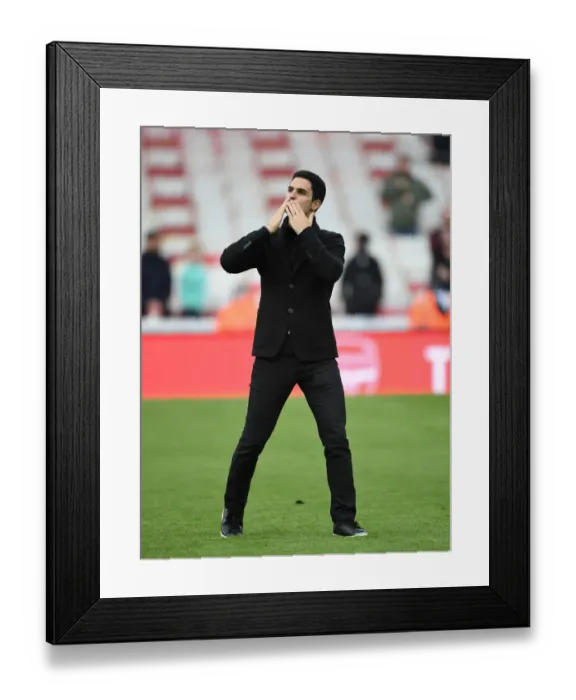 Framed Print : Mikel Arteta Celebrates with Arsenal Fans: Arsenal's Victory over Brighton & Hove Albion at Emirates Stadium (2021)