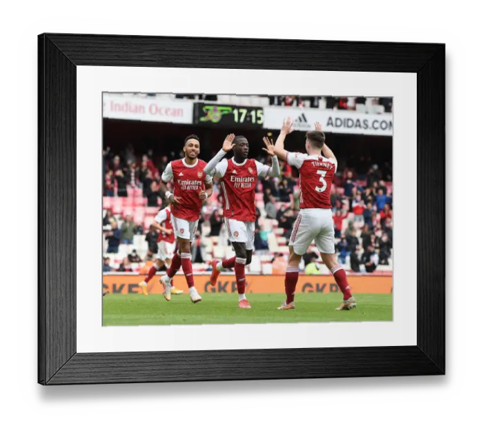 Framed Print : Arsenal Celebrate with Nicolas Pepe's Goal: Arsenal v Brighton & Hove Albion, Premier League 2021 Framed Print : Arsenal Celebrate with Nicolas Pepe's Goal: Arsenal v Brighton & Hove Albion, Premier League 2021