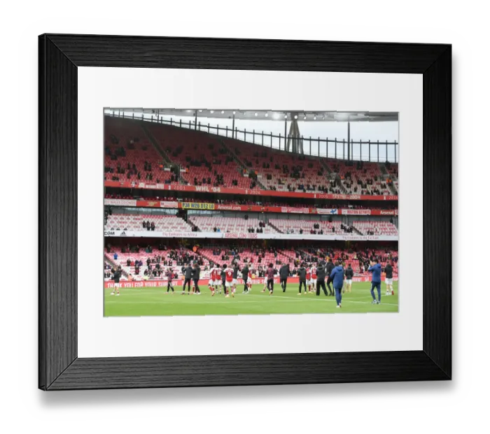 Framed Print : Arsenal Celebrate with Fans: Arsenal v Brighton & Hove Albion, Premier League 2021 Framed Print : Arsenal Celebrate with Fans: Arsenal v Brighton & Hove Albion, Premier League 2021