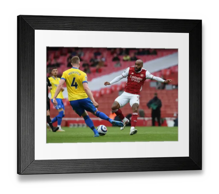 Framed Print : Arsenal vs. Brighton & Hove Albion: Lacazette vs. Webster Clash in Premier League Showdown Framed Print : Arsenal vs. Brighton & Hove Albion: Lacazette vs. Webster Clash in Premier League Showdown