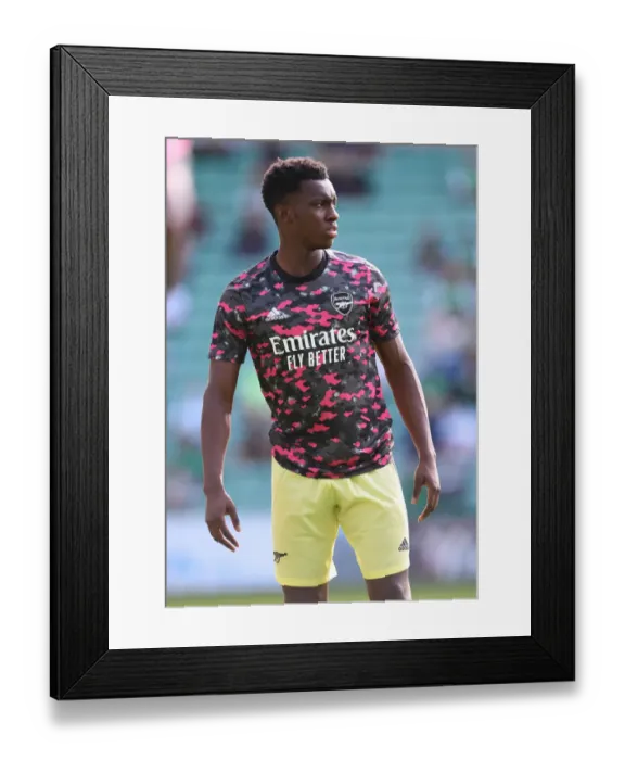 Framed Print : Arsenal's Eddie Nketiah Prepares for Hibernian Friendly in Edinburgh Framed Print : Arsenal's Eddie Nketiah Prepares for Hibernian Friendly in Edinburgh