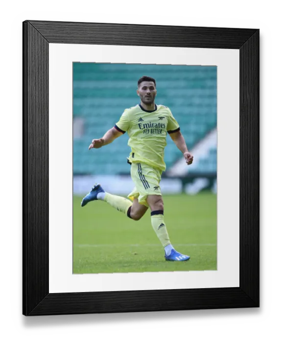 Framed Print : Arsenal's Sead Kolasinac in Action during Hibernian Pre-Season Friendly (2021-22)