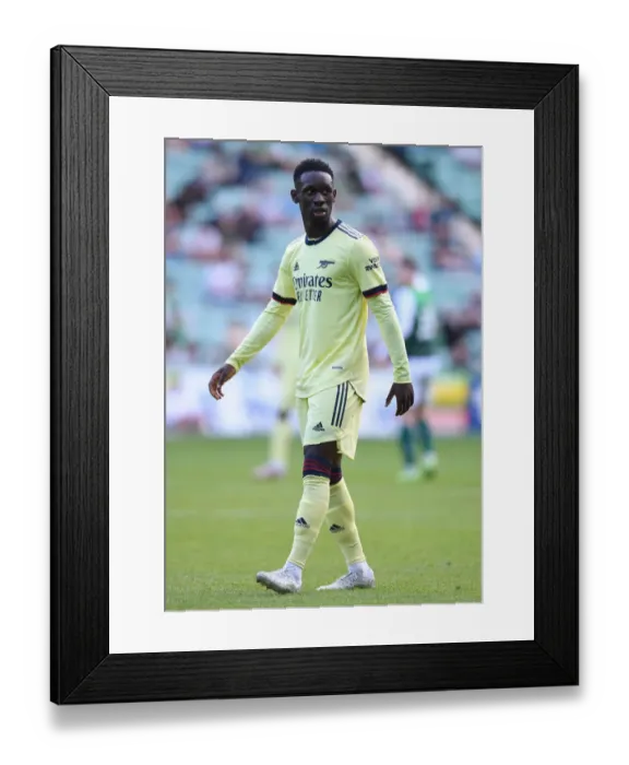 Framed Print : Arsenal's Flo Balogun Shines in Pre-Season Friendly against Hibernian Framed Print : Arsenal's Flo Balogun Shines in Pre-Season Friendly against Hibernian