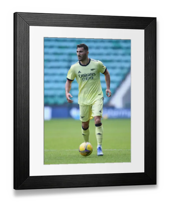 Framed Print : Arsenal's Sead Kolasinac in Action during Hibernian Friendly Framed Print : Arsenal's Sead Kolasinac in Action during Hibernian Friendly